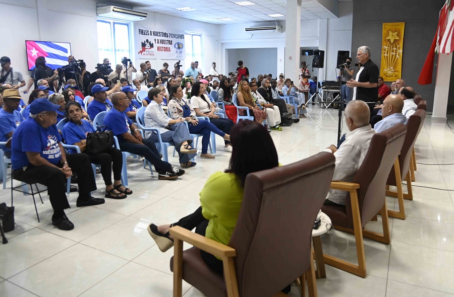 Díaz-Canel: Venir a Cuba es un acto de valentía