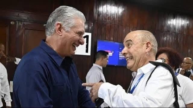 Carlos Lazo bajo investigación por recibir dinero público