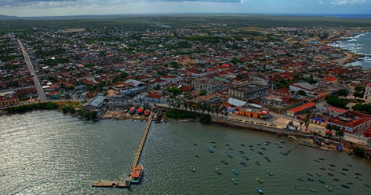 ¿Ciudad fantasma? Gibara exhibe playas vacías, negocios desiertos y una economía paralizada