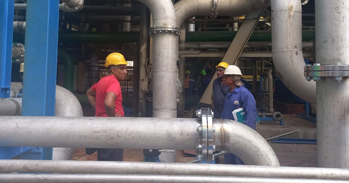 Unión Eléctrica anuncia que el SEN ya está interconectado en todo el país
