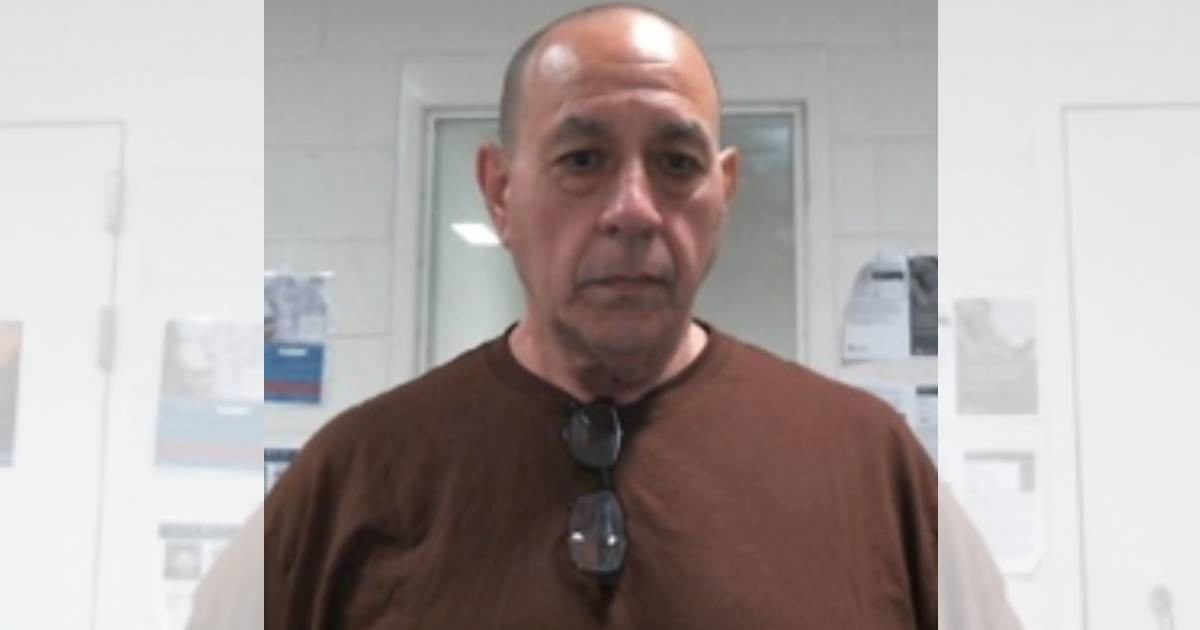 ICE detiene a cubano con orden de deportación desde 2007 y dos condenas por narcotráfico