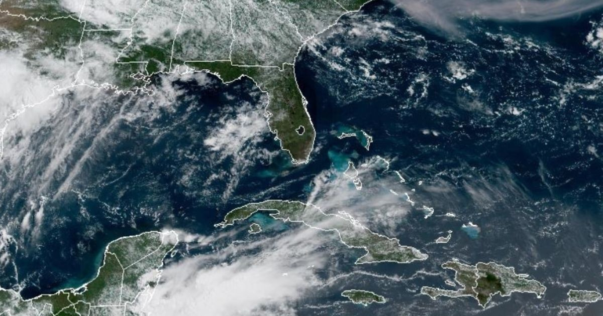 «Será una máquina de lluvia para Florida»: vigilan posible desarrollo tropical en el Golfo
