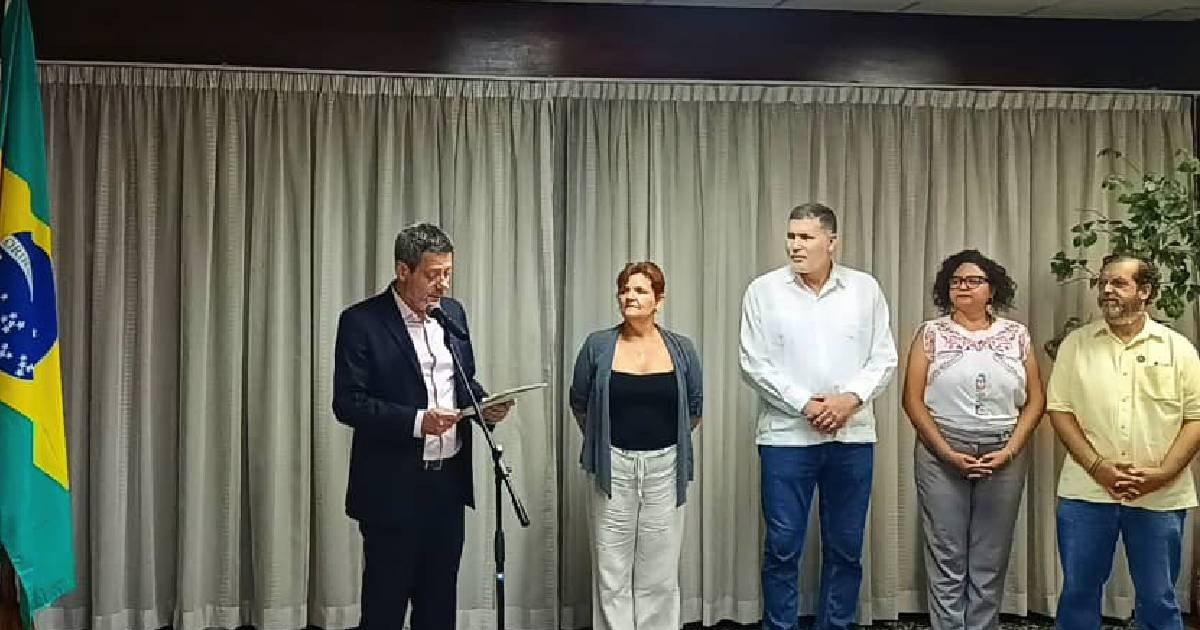 Díaz-Canel agradece a Lula donación de 48 toneladas de leche en polvo para niños del oriente de Cuba – CiberCuba