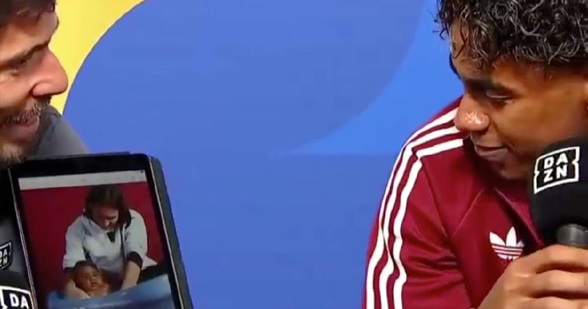 La foto viral de Messi bañando a Lamine Yamal de bebé: la historia detrás de la imagen que predijo una final