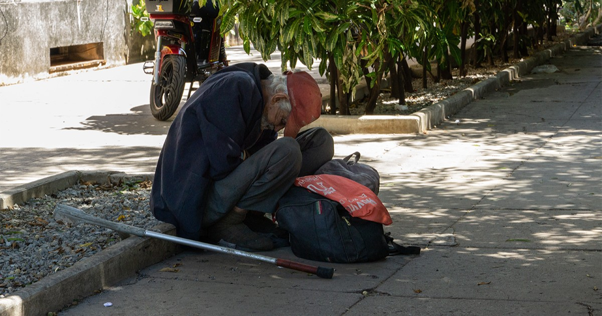 Envejecer en Cuba es un drama: pensiones miserables, hambre y abandono – CiberCuba