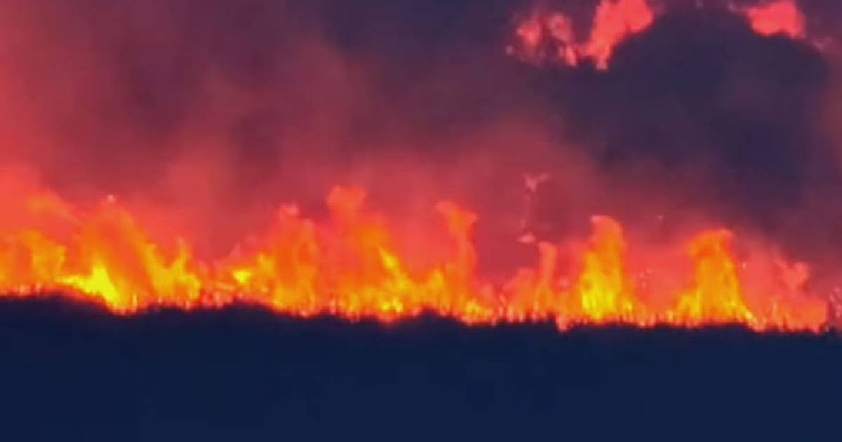 Lluvias ayudan a contener incendio forestal de más de 6,700 acres al oeste del condado Broward