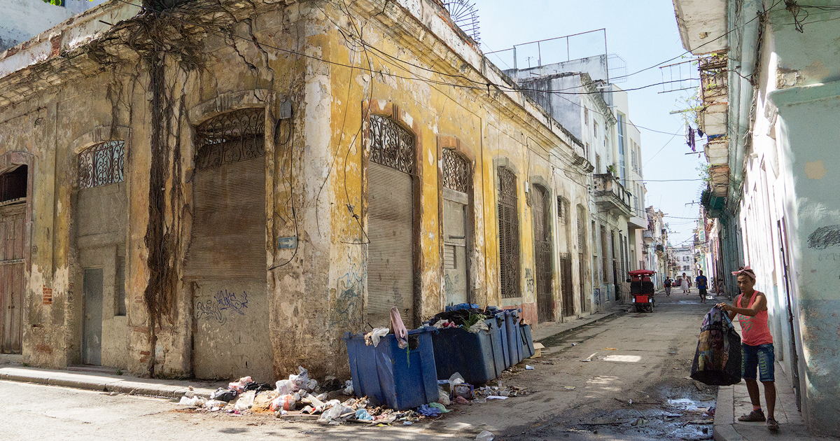 «¿En qué sitio nos quedamos que todo gira al revés?», cuestiona poeta e investigador cubano