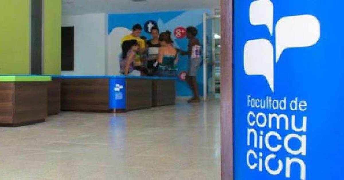 Pocos quieren estudiar Periodismo en Cuba, pero el gobierno insiste en “enamorarlos” para defender su verdad – CiberCuba