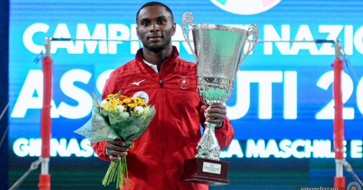 Gimnasta cubano Manrique Larduet se corona Campeón de Italia