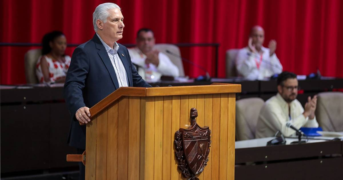 «Para un revolucionario no hay descanso»: el mensaje de Díaz-Canel tras homenajear a Ramiro Valdés