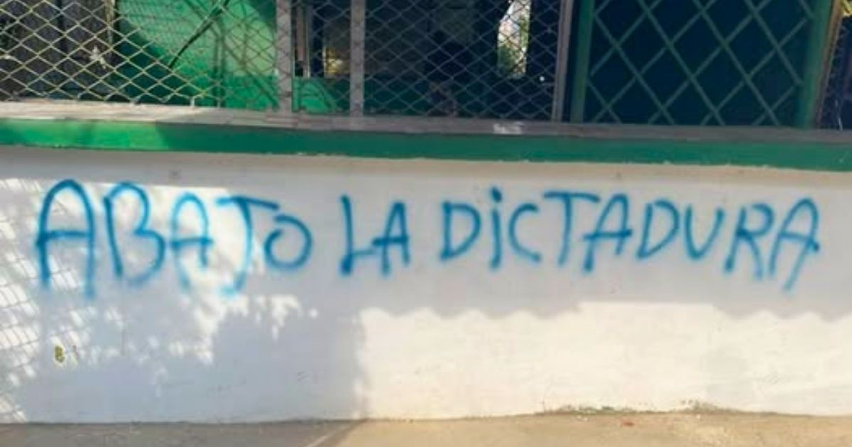 Cartel en Guanabacoa: «La represión aumenta, pero no han logrado parar la desobediencia» CiberCuba