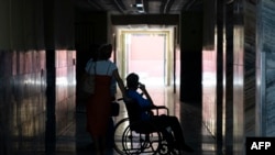 ¿Dónde están los millones de las misiones médicas? la pregunta que surge ante el caos de salud pública en Cuba (VIDEO) – Martí Noticias