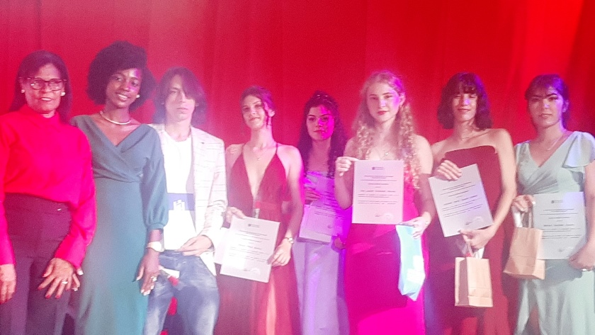 798 nuevos profesionales graduó la Universidad de Cienfuegos