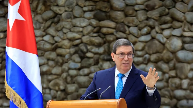 Cuba condena doctrina militar de dominación de EE.UU. – teleSUR