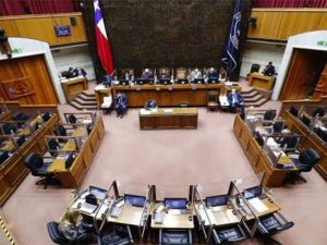 Oposición chilena llevará megarreforma al Tribunal Constitucional