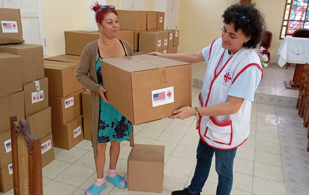 Estados Unidos inicia operación de ayuda humanitaria para Cuba con un vuelo desde Miami – Periódico Cubano