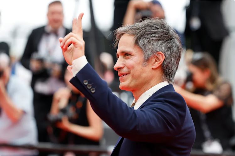 Gael García Bernal estrenará en Venecia su nueva película, Hombre al agua
