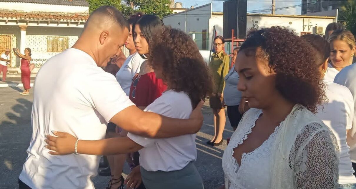 En la Isla un Moncada de entrega