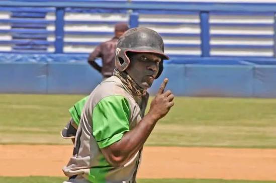 Béisbol: Anuncian preselección de Elefantes para 65 Serie Nacional