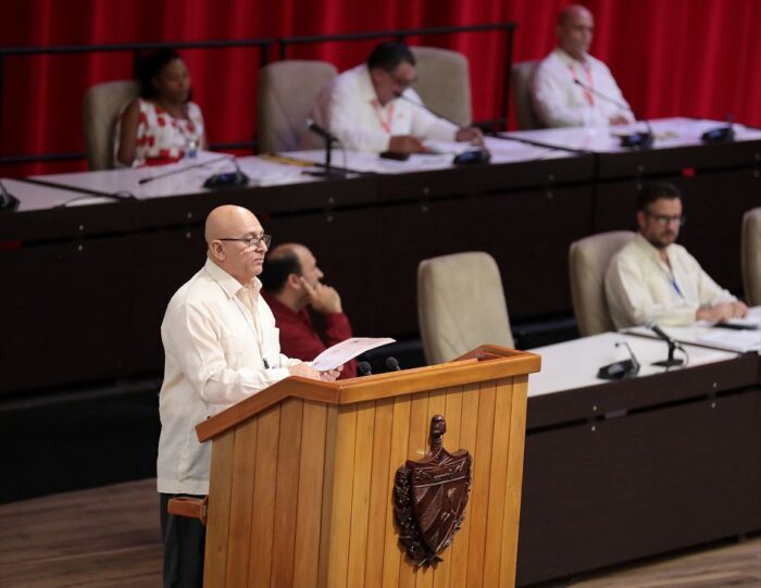 Parlamento cubano aprueba nueva Ley de la Vivienda Radio HC