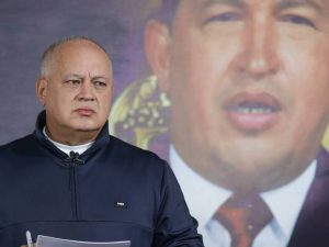 Diosdado Cabello desmonta campañas de mentiras contra Venezuela