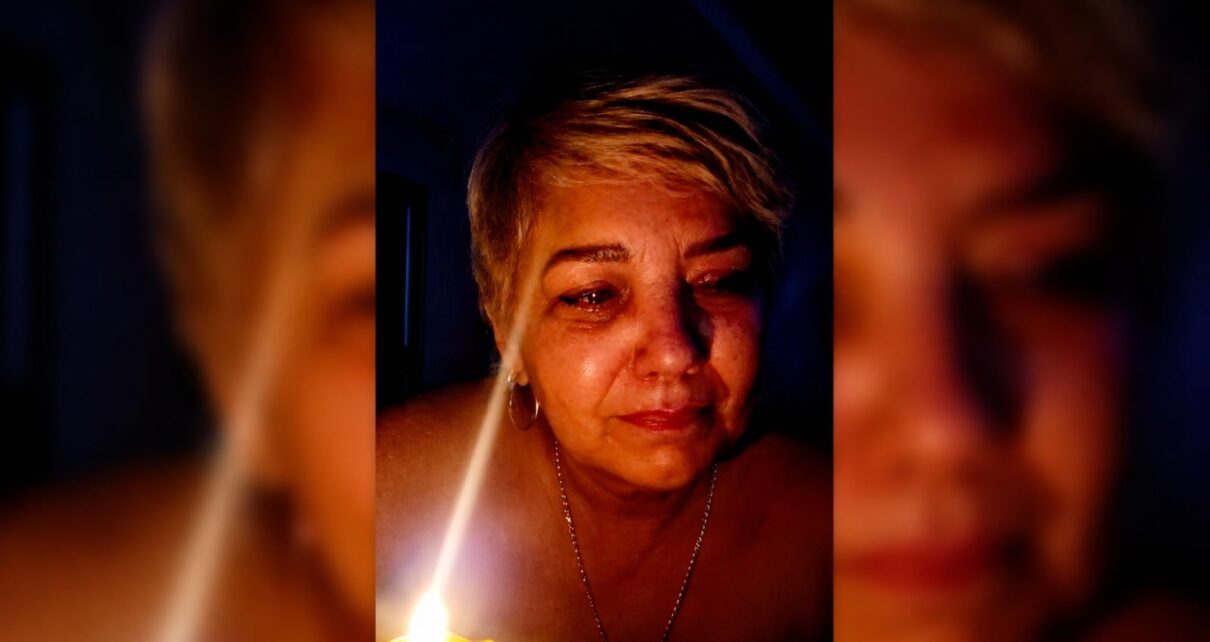 “¡Viva Cuba libre!”: actriz Yordy Morejón rompe en llanto durante apagón en Cuba – Periódico Cubano