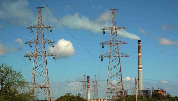 La UNE pronostica una afectación de 2240 MW en horario pico