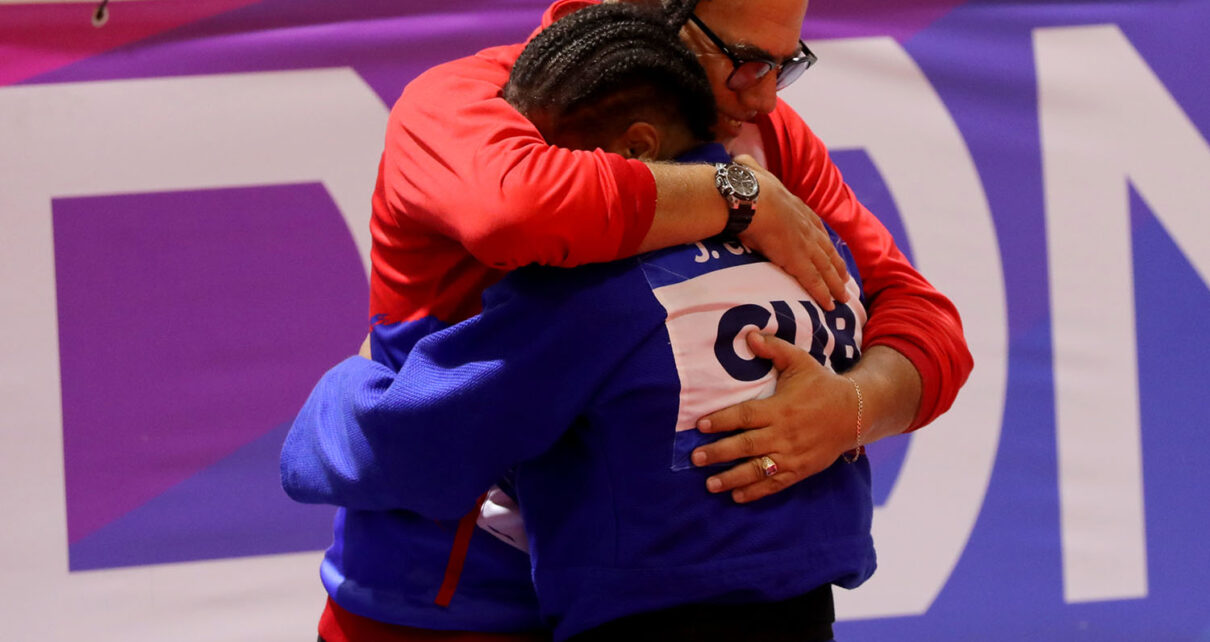 Tres ippones dorados del judo cubano para empezar