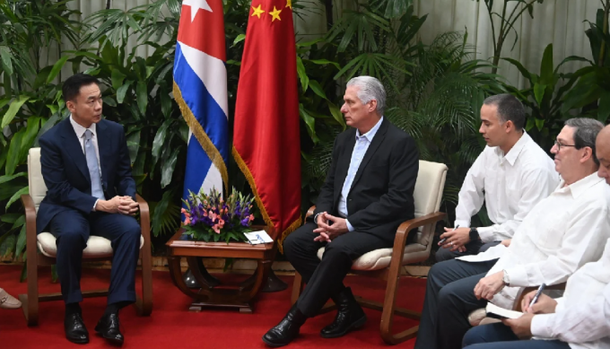 China enviará a Cuba 80 millones de dólares y 60.000 toneladas de arroz