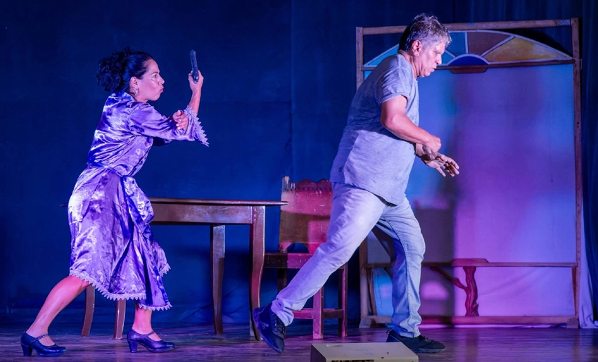 Comedia Pareja abierta, de Darío Fo llegó al FICGibara (+ Fotos)