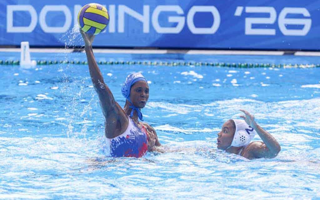 Cuba supera a Guatemala y estrena victorias en polo acuático JCC
