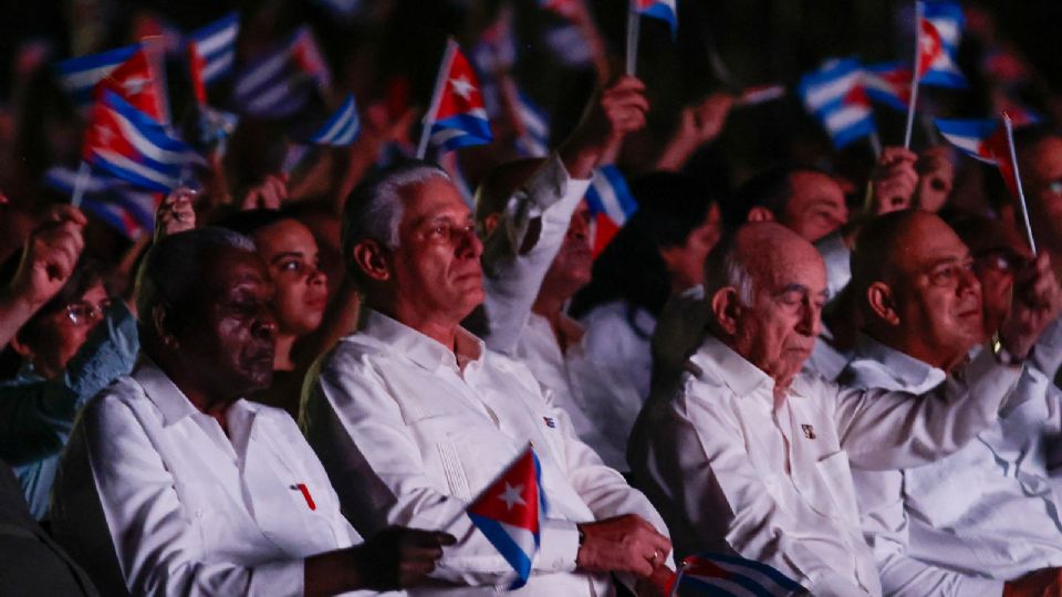 Raúl Castro no asiste a mitin público en Cuba por el asalto al cuartel Moncada en medio de tensión con EU – LatinUS