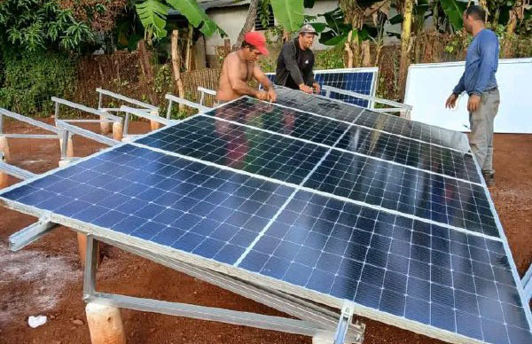 Se amplía a diversos sectores en Camagüey instalación de sistemas fotovoltaicos