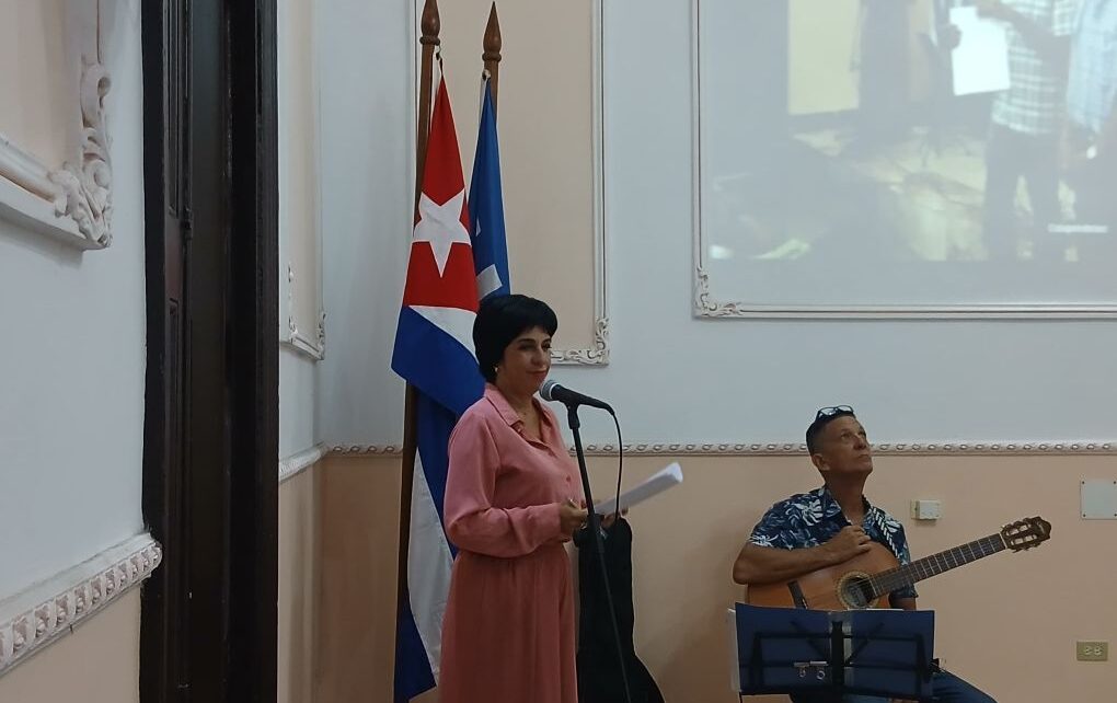 Entregan premios del Concurso 26 de Julio