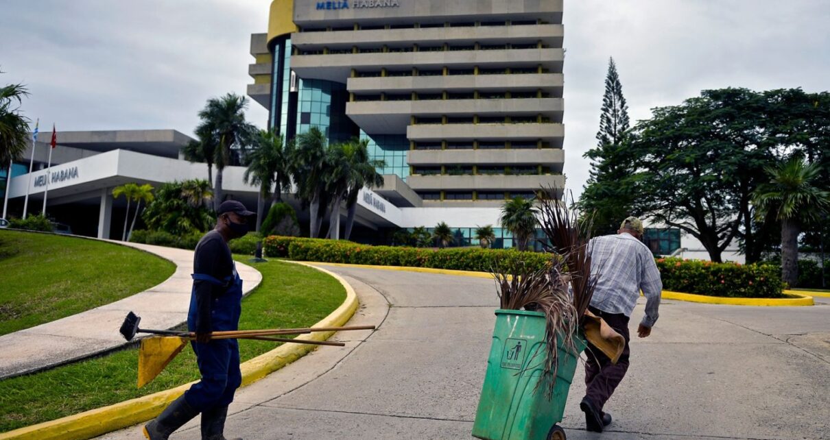 La cadena hotelera Meliá cesa todas sus operaciones en Cuba en medio de las presiones de EE.UU. sobre la isla – CNN en Español