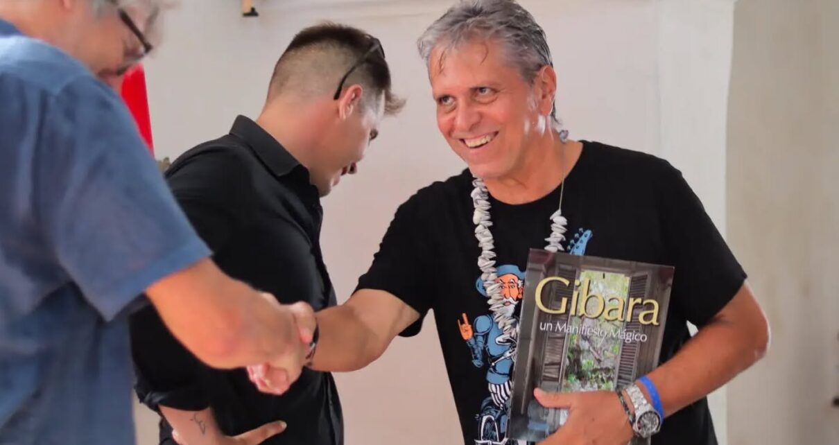 Presentan en Cuba libro de memorias sobre cine de Gibara