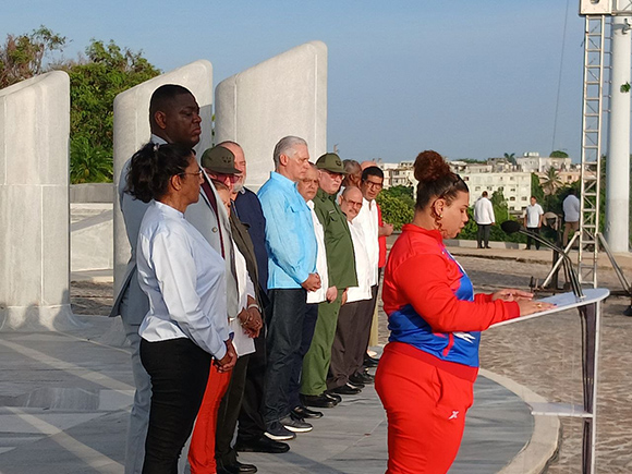 Abanderan delegación cubana a Santo Domingo 2026
