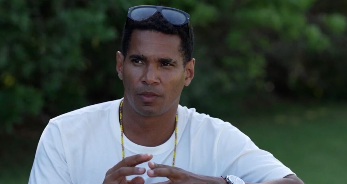 Otero Alcántara habla del exilio, el arte y la Cuba que imagina: “Yo creo en la democracia. La gente es la que va a escoger – CNN en Español