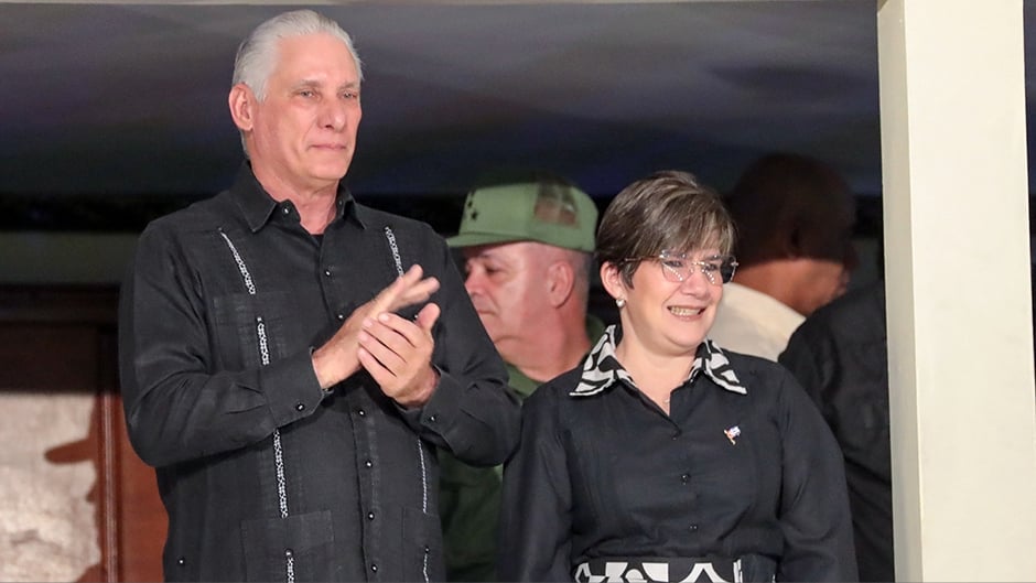 En una Cuba apagada, el régimen derrocha la electricidad en su gala por el 26 de julio – DIARIO DE CUBA