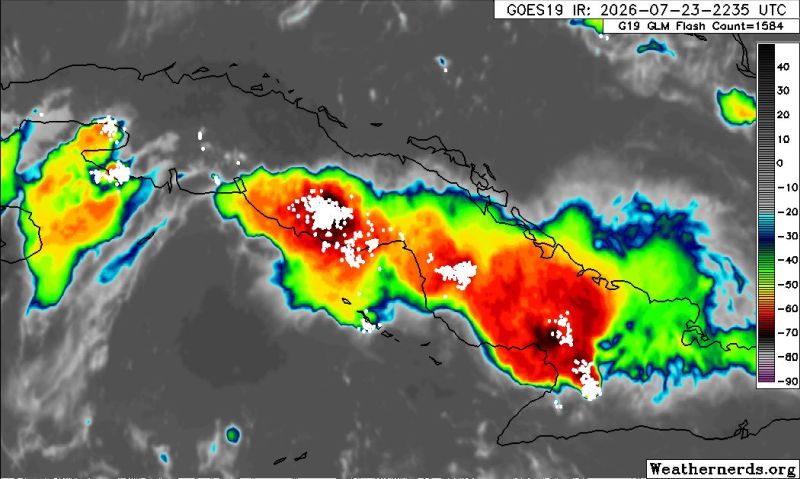 Tormenta local severa despeinó a Sancti Spíritus