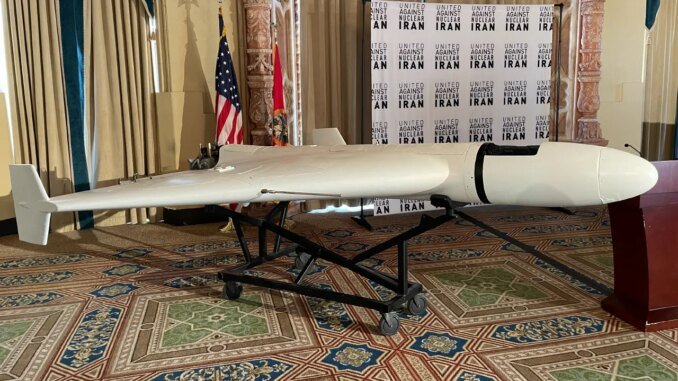 Ex-candidato presidencial Jeb Bush alerta sobre drones iraníes en Cuba