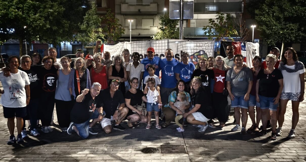 Siempre es 26: en Terrassa el movimiento de solidaridad con Cuba homenajeó el centenario de Fidel Castro y reivindicó el derecho del pueblo cubano a decidir su futuro (+Fotos) – Cubainformación