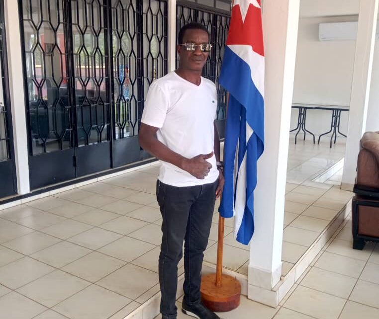 Desde Burkina Fasso se acompaña a Cuba