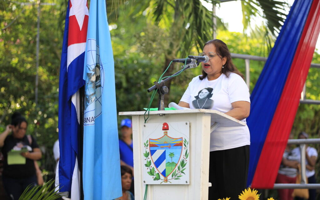 Celebran en Cuba Aniversario 66 de la Federación de Mujeres Cubanas