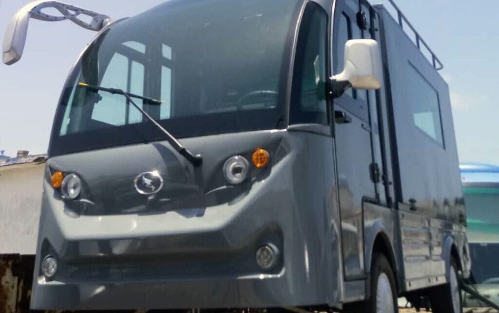 Matanzas incorpora vehículos eléctricos para servicios funerarios