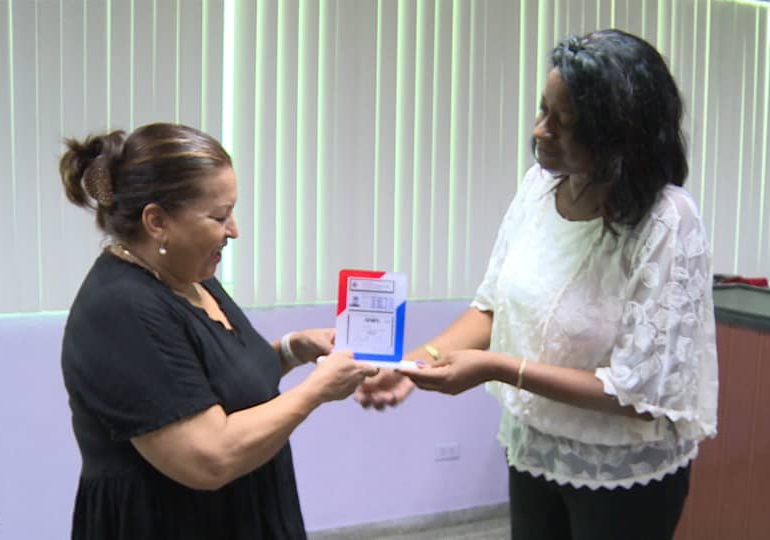 Justo reconocimiento a la FMC del movimiento obrero