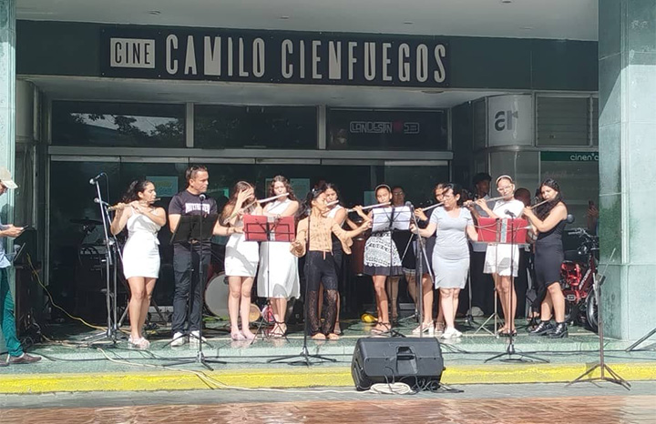 Culminan Talleres de Verano de la Enseñanza Artística en Villa Clara Radio Taino