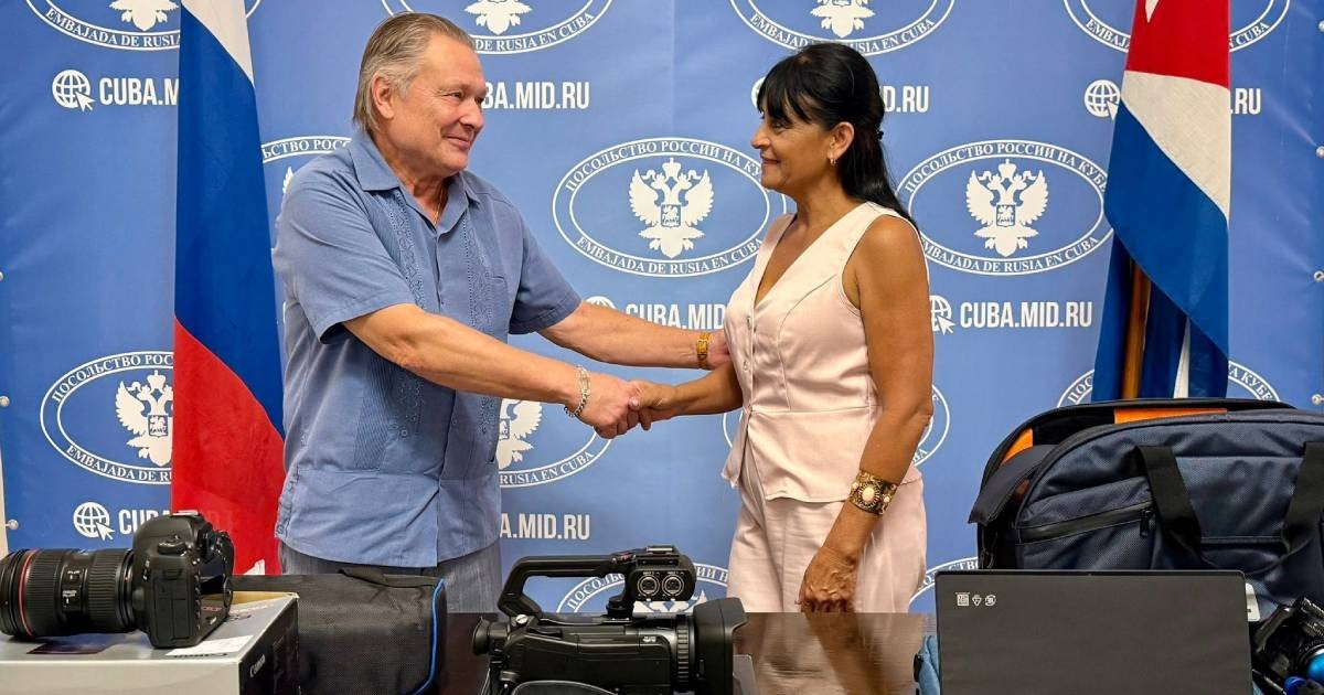 Rusia entrega equipos audiovisuales al Consejo Electoral Nacional de Cuba – CiberCuba