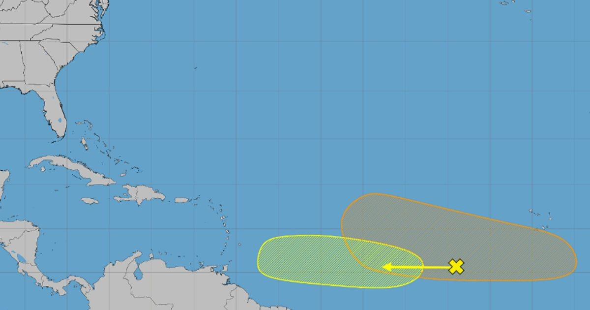 Onda tropical próxima a salir de África tiene 40 % de probabilidad de convertirse en ciclón
