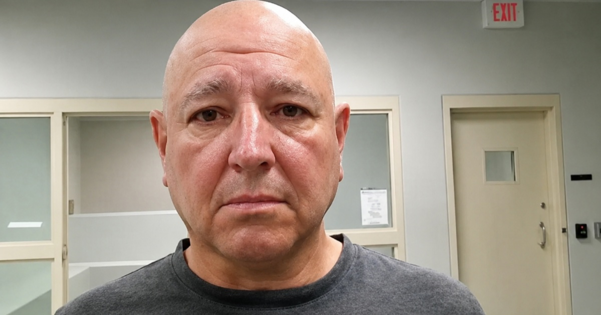 Robó la identidad de un ciudadano de EE.UU. para votar durante más de dos décadas: Fue condenado a tres años de prisión en Florida